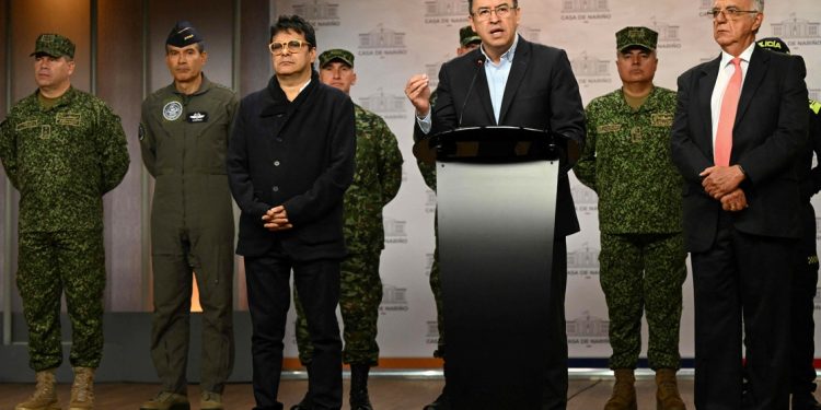 Suspende Colombia acuerdo de cese al fuego con el ELN tras negativa del grupo guerrillero