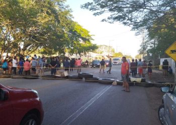 Continua el bloqueo en la zona de Chichén Itzá