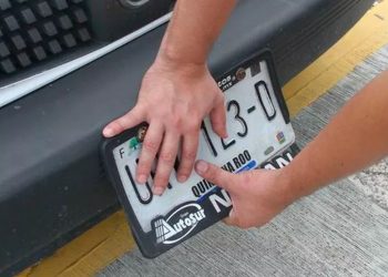 El primer día de canje de placas se volvió un caos tras caída del sistema en Q. Roo
