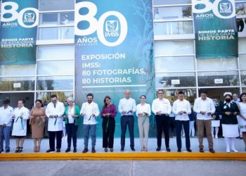 Inauguran autoridades gubernamentales y de salud exposición fotográfica del IMSS