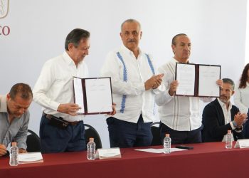 Ante el Gobernador, Club Pumas de la UNAM renueva alianza con Tabasco