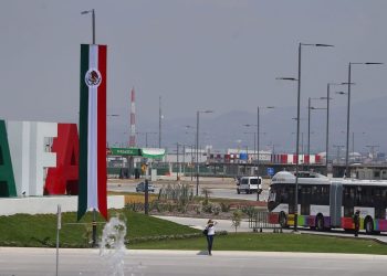 AIFA tiene capacidad recibir a los aviones de carga afirma López Obrador