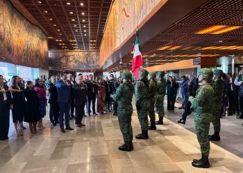 La presencia del Ejército causa polémica en el inicio de sesiones del Congreso