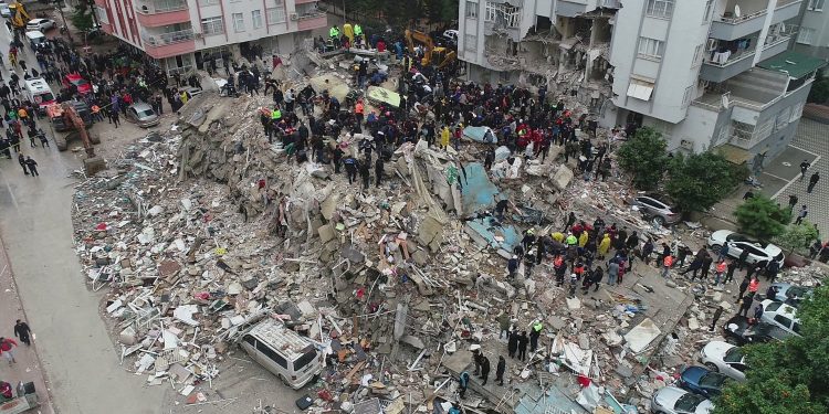 El terremoto en Turquía de magnitud 7.8 ha dejado miles de muertos y heridos y grandes daños en ese país y Siria