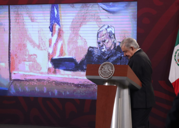AMLO arremete contra el abogado de Genaro García Luna