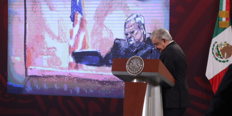 AMLO arremete contra el abogado de Genaro García Luna