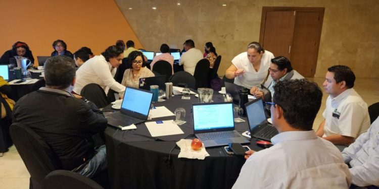 SEMA imparte taller para prevenir la contaminación ambiental