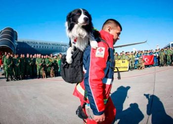 Llega a Turquía la Fuerza Aérea Mexicana tras sismo de 7.8