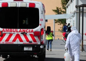 Detienen a 3 sujetos por el delito del brote de meningitis en Durango