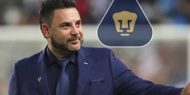 Antonio Mohamed viaja a la Ciudad de México para cerrar su llegada a Pumas