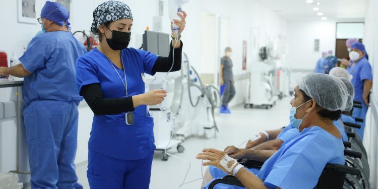 Inicia Jornada Humanitaria de operaciones de cataratas