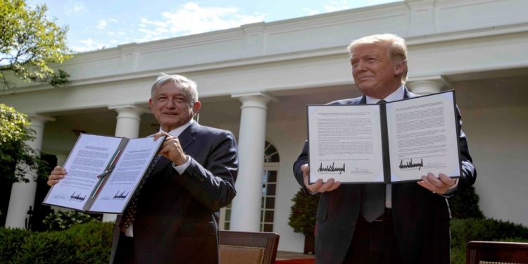 AMLO califica «antidemocrático» la posible detención de Donald Trump