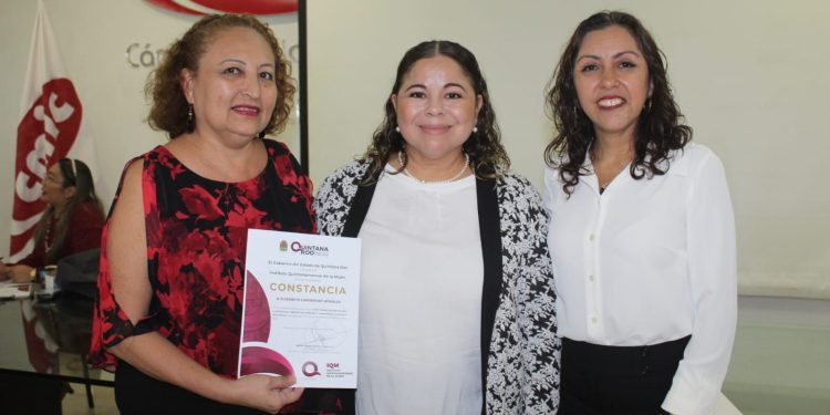 Impulsamos la autonomía económica de las mujeres a través de tecnologías digitales: IQM