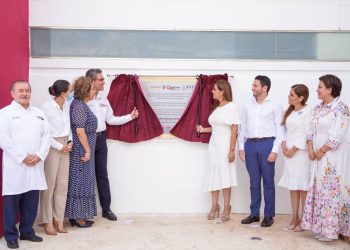 Reconoce Mara Lezama la entrega del sector salud para la transformación del estado