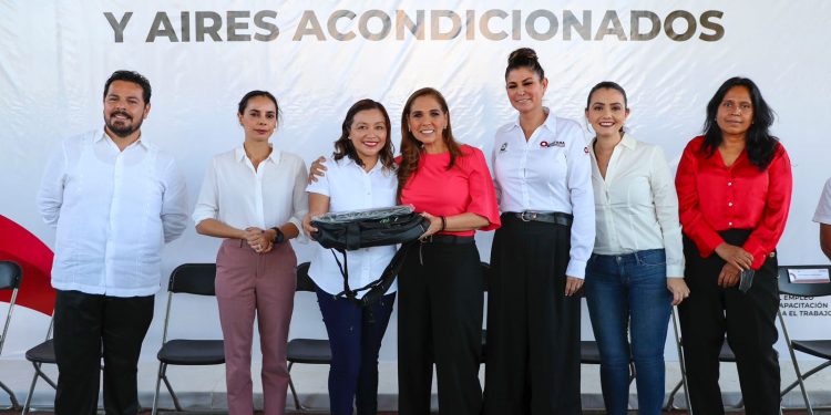 Entrega Mara Lezama herramientas para optimizar el servicio público