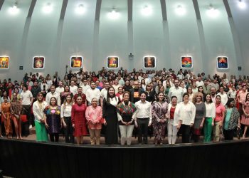 Comparte Patricia Armendáriz su visión del “México del Futuro”