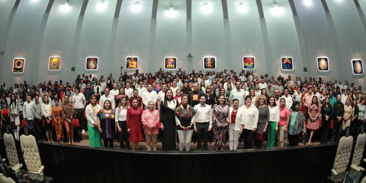 Comparte Patricia Armendáriz su visión del “México del Futuro”