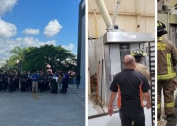 Evacuan a 211 personas en supermercado de Cancún tras incendio