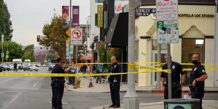 Al menos 7 heridos y dos muertos tras balacera en Arkansas