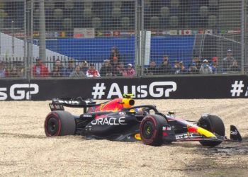 Saldrá Checo Pérez de último en el GP en Australia