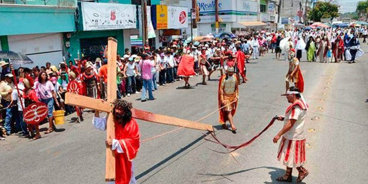 Más de 10 fieles esperar el viacrucis de Tamulté después de tres años de presenciarlo