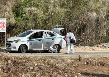 Ejecutan a dos sujetos en la carretera de Puerto Morelos-Playa del Carmen