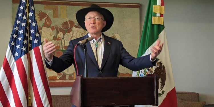 El embajador de EU reitera que es necesaria la extradición de Ovidio Guzmán