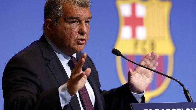 El presidente del Barcelona, Joan Laporta, negó que el club haya sido favorecido