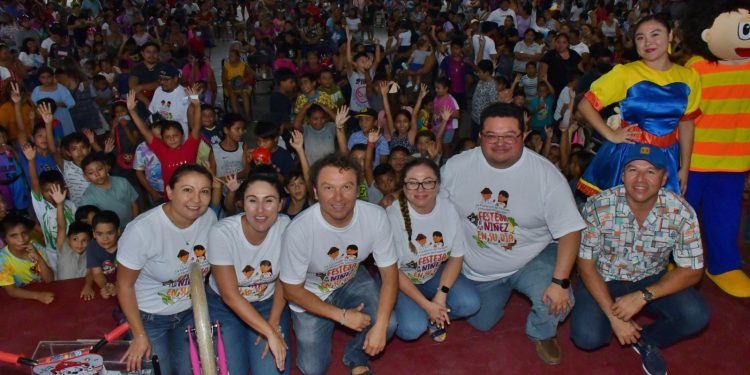 La FPMC celebra a la niñez de Cozumel el Día de la Niña y el Niño