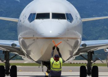 AMLO descarta el cabotaje aéreo en iniciativa de reforma a la Ley de Aviación