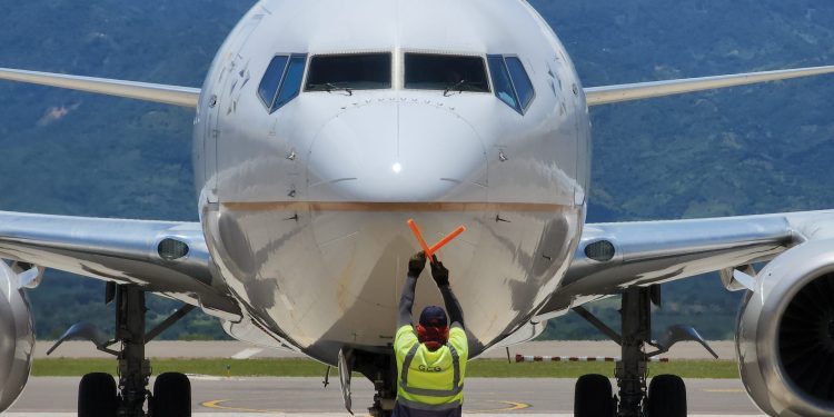 AMLO descarta el cabotaje aéreo en iniciativa de reforma a la Ley de Aviación