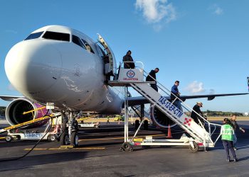 Anuncia Mara Lezama nueva ruta aérea Cancún-Quito