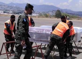 Honduras recibirá los 6 cuerpos de migrantes que fallecieron tras el incendio en Ciudad Juárez