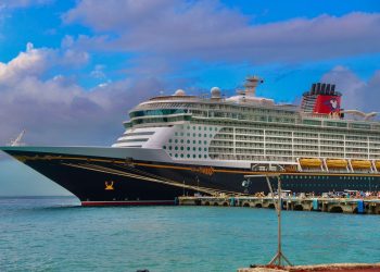 Quintana Roo continúa fortaleciendo su posición como uno de los destinos turísticos líderes en la región