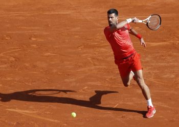 Novak Djokovic inició con el pie derecho su andadura en el Masters 1000 de Roma 2023