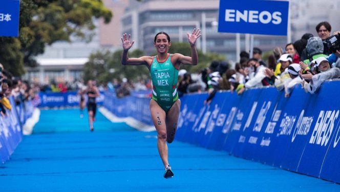 Rosa María Tapia le dio una medalla de plata histórica a México en Campeonato Mundial de Triatlón