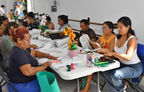 La Fundación de Parques y Museos de Cozumel inició la cuarta edición del taller gratuito “Manos Creativas”