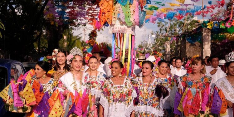 Mara Lezama fortalece tradiciones y costumbres, identidad de los quintanarroenses