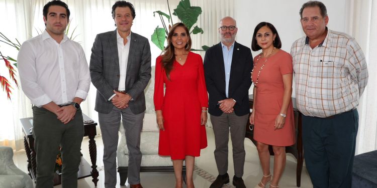 Banqueros confían en Quintana Roo para crecimiento de inversiones