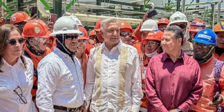 Refinería de Tula representa la soberanía energética de México: AMLO
