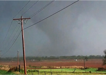 Se registran varios tornados en EU, sin afectaciones mayores