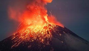 AMLO deja en claro que está atento a la reciente actividad en el volcán Popocatépetl