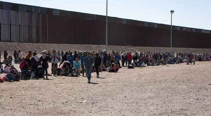 México no recibirá a más de mil migrantes deportados de E.U