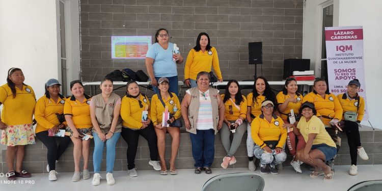 IQM capacita a mujeres taxistas de Holbox, en la prevención de la violencia