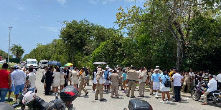 Exigen trabajadores del hotel Moon Palace reparto justo de utilidades