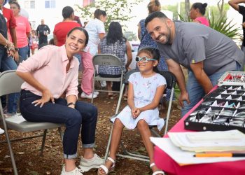 Trabajamos todos por la paz en Cancún: Ana Paty Peralta