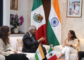 Estrecha Ana Paty Peralta relación con India