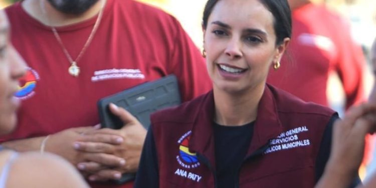 Refuerza Ana Paty Peralta prevención por golpe de calor