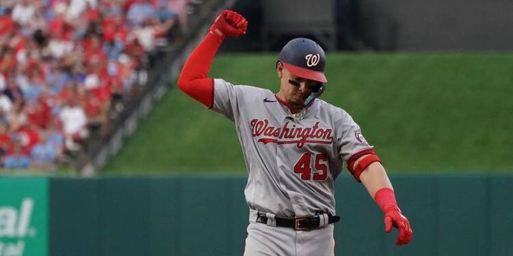 Joey Meneses brilló con un total de 5 carreras y 9 hits en la actual temporada en Grandes Ligas