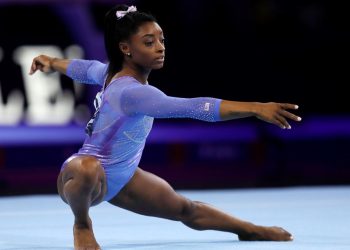La gimnasta estadounidense Simone Biles regresaría a la competencia